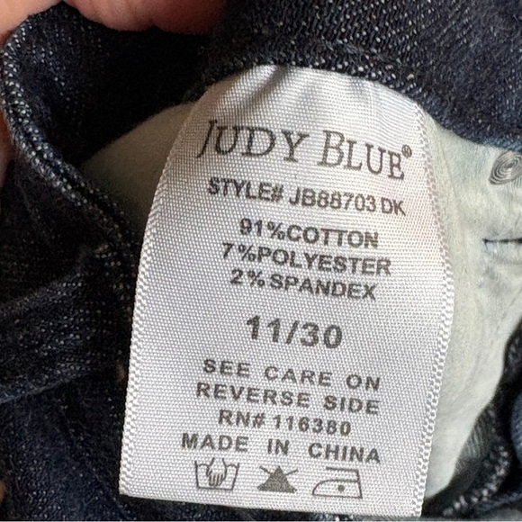 Judy Blue Dark Wash Jeans Size 11/30 Skinny Fit Stretch Raw Hem #JB88703 - Picture 8 of 8